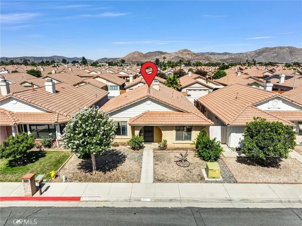 Photo of 811 Alondra Drive