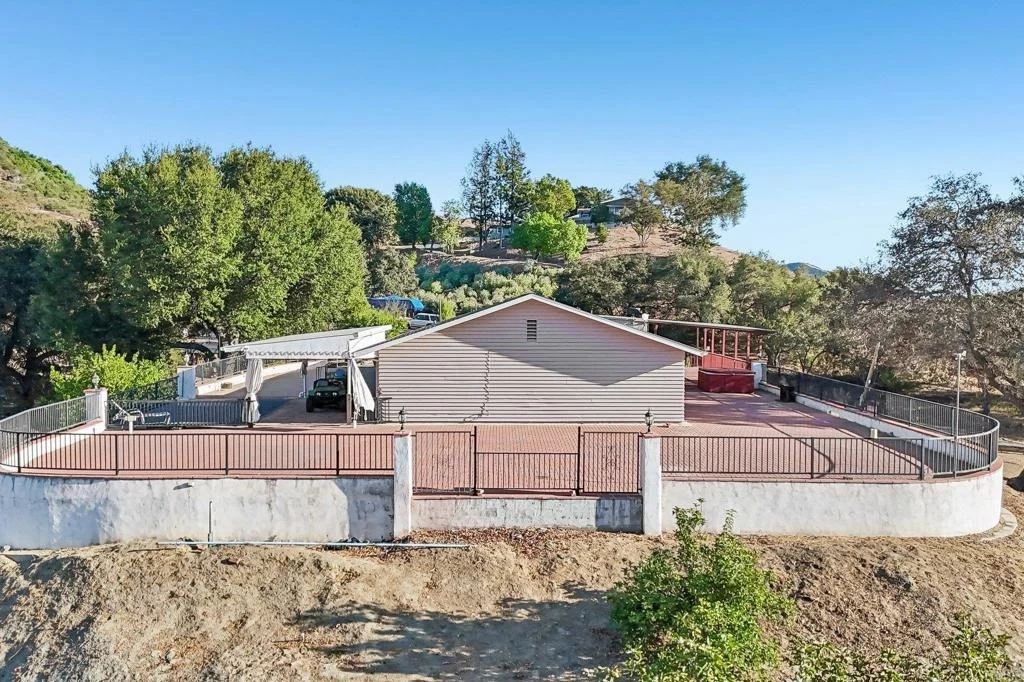 Photo of 39339 De Luz Road