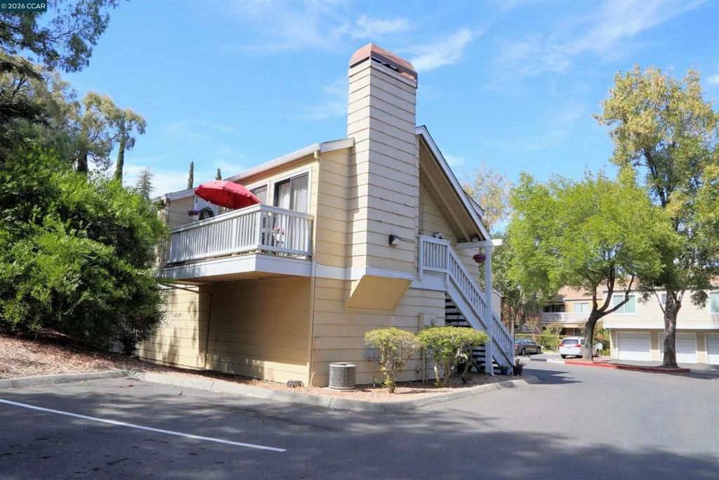 Photo of 444 Mill Rd