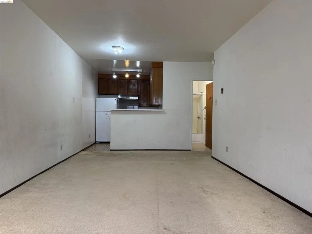 Photo of Unit 3D at 330 8Th St