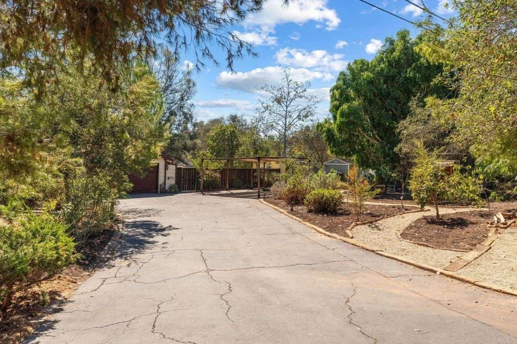 Photo of 2736 Circle Drive