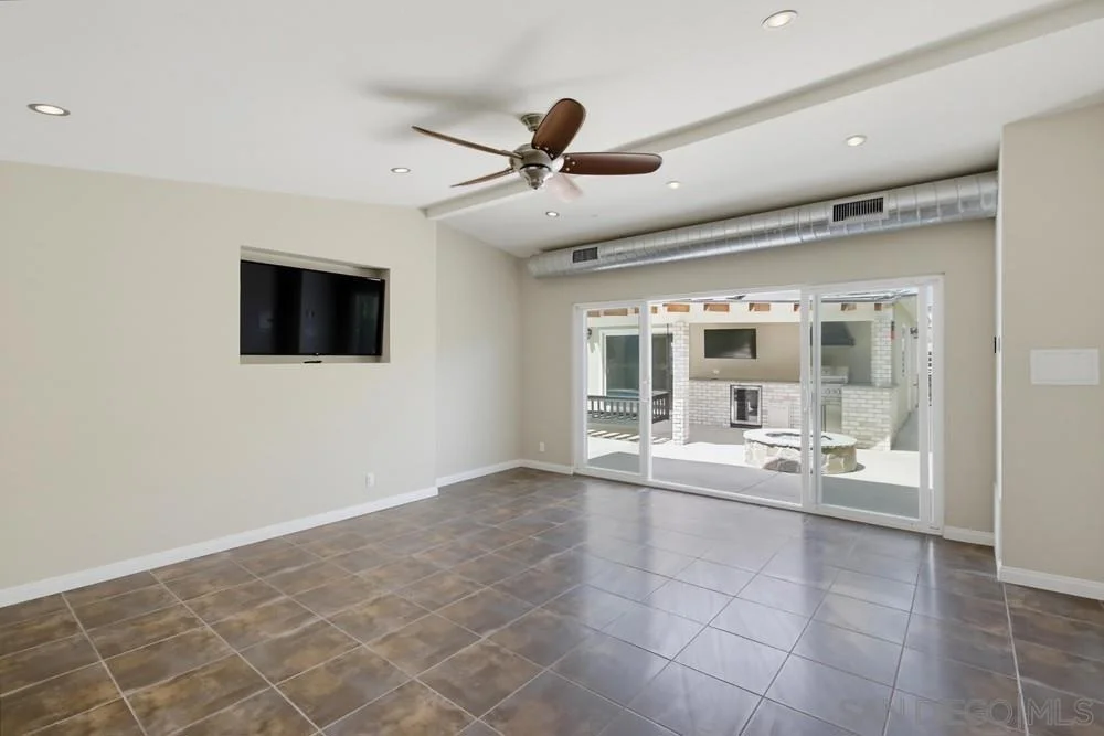 Photo of 9723 Roe Drive
