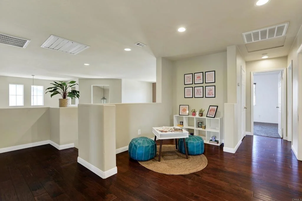 Photo of 40865 Robards Way