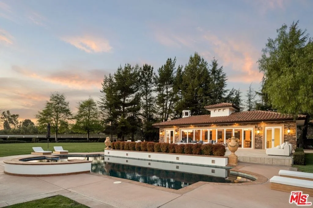 Photo of 2370 N Refugio Road