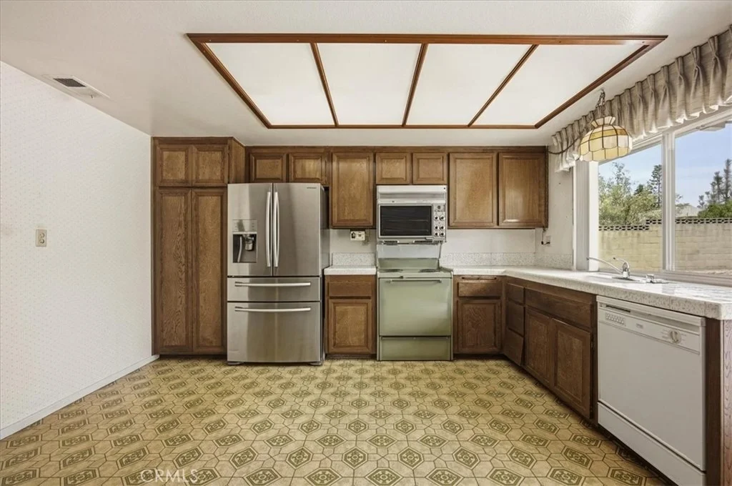 Photo of 929 W Pinto Court
