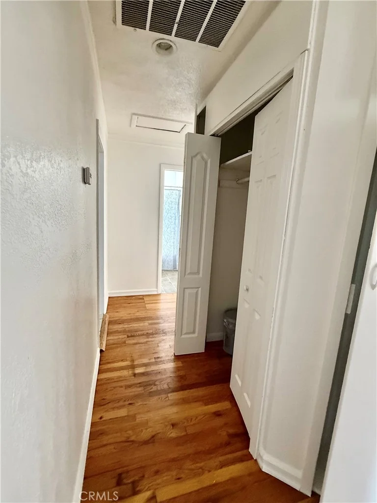 Photo of 1020 W 24th