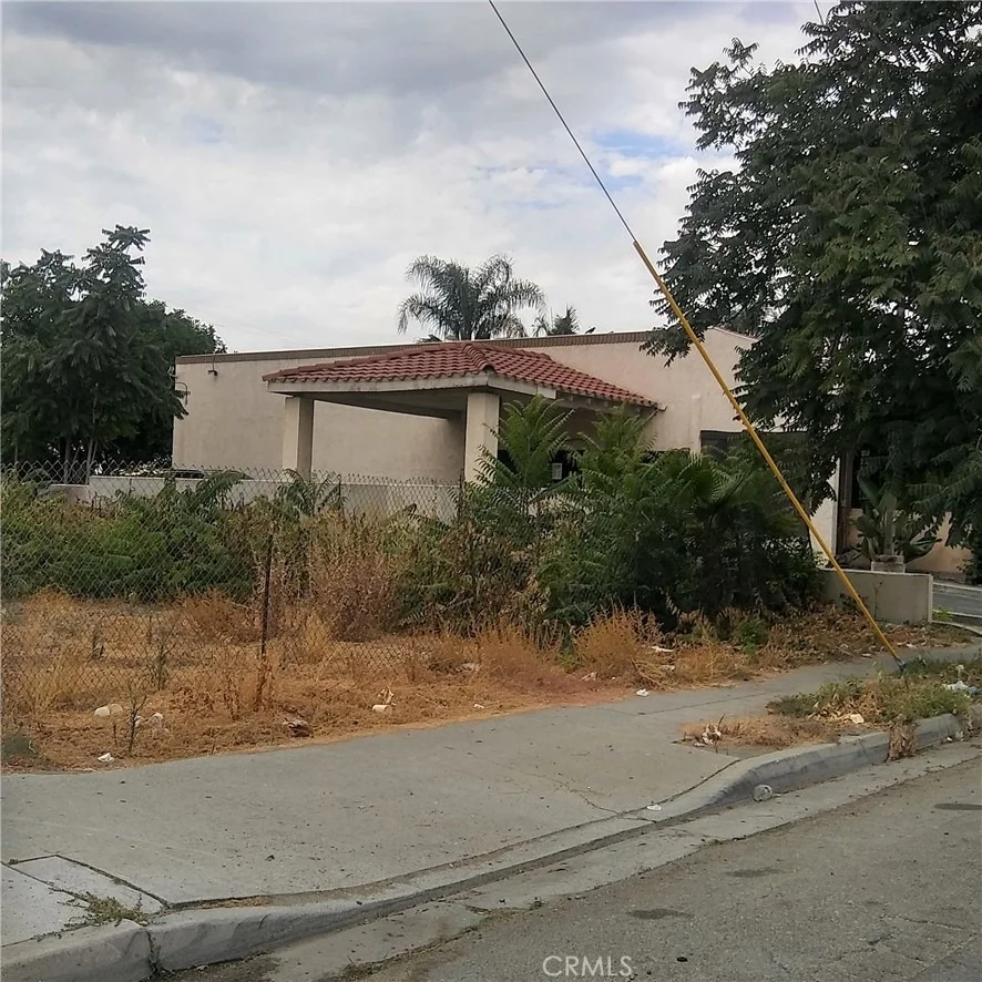 Photo of 1263 W Baseline Street