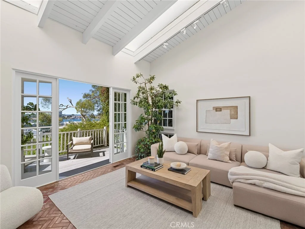 Photo of 2311 Cliff Drive