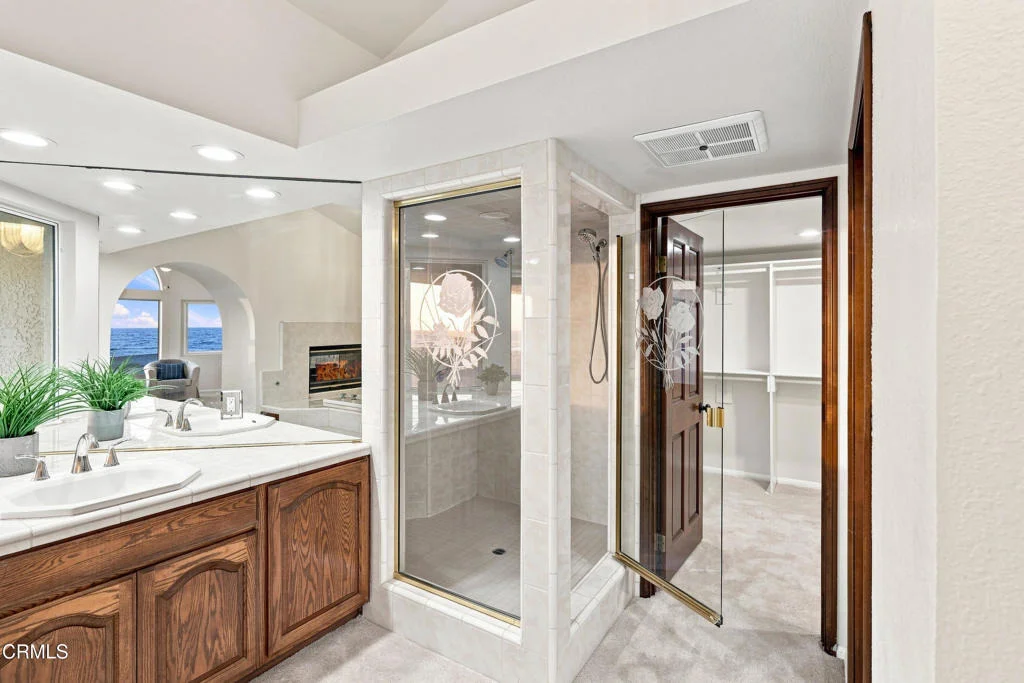 Photo of 3933 Ocean Drive