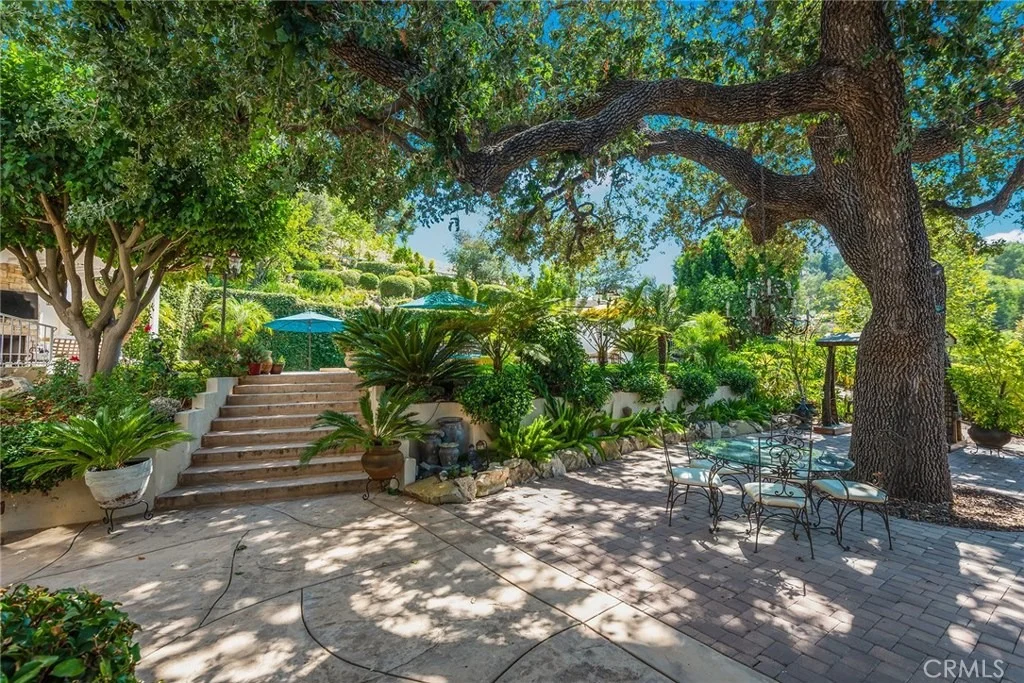 Photo of 5600 ROUND MEADOW Road