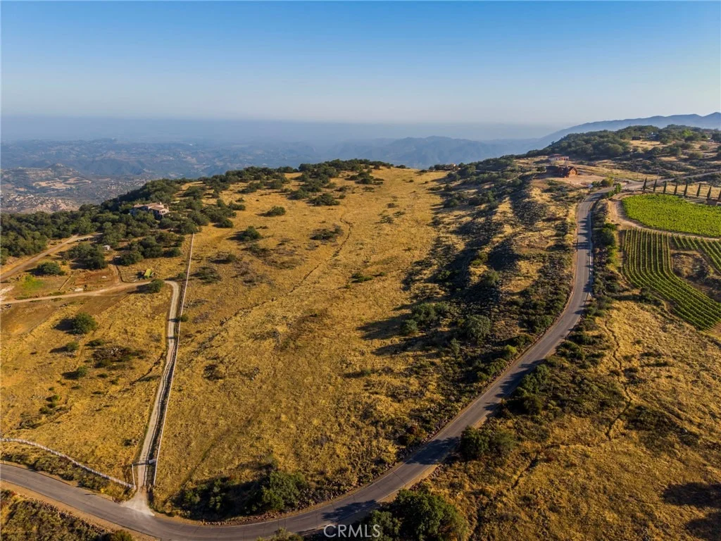 Photo of 43780 Paseo Espinazo