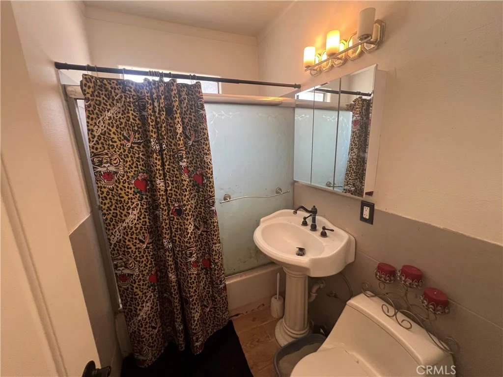 Photo of 4267 Canterbury