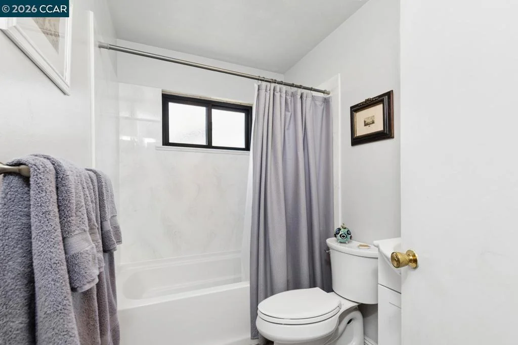 Photo of 4272 Brentwood Cir