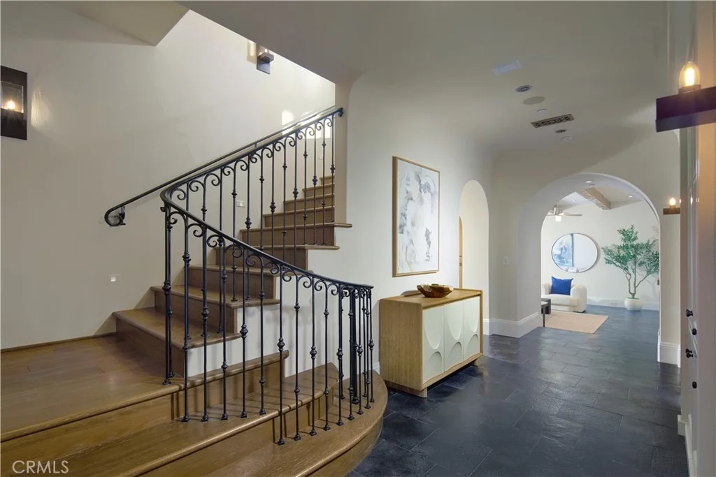 Photo of 49 Beach View Avenue
