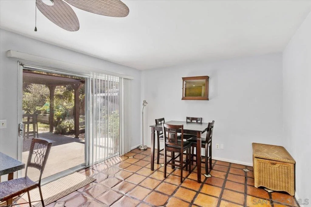 Photo of 2337 Fallingleaf