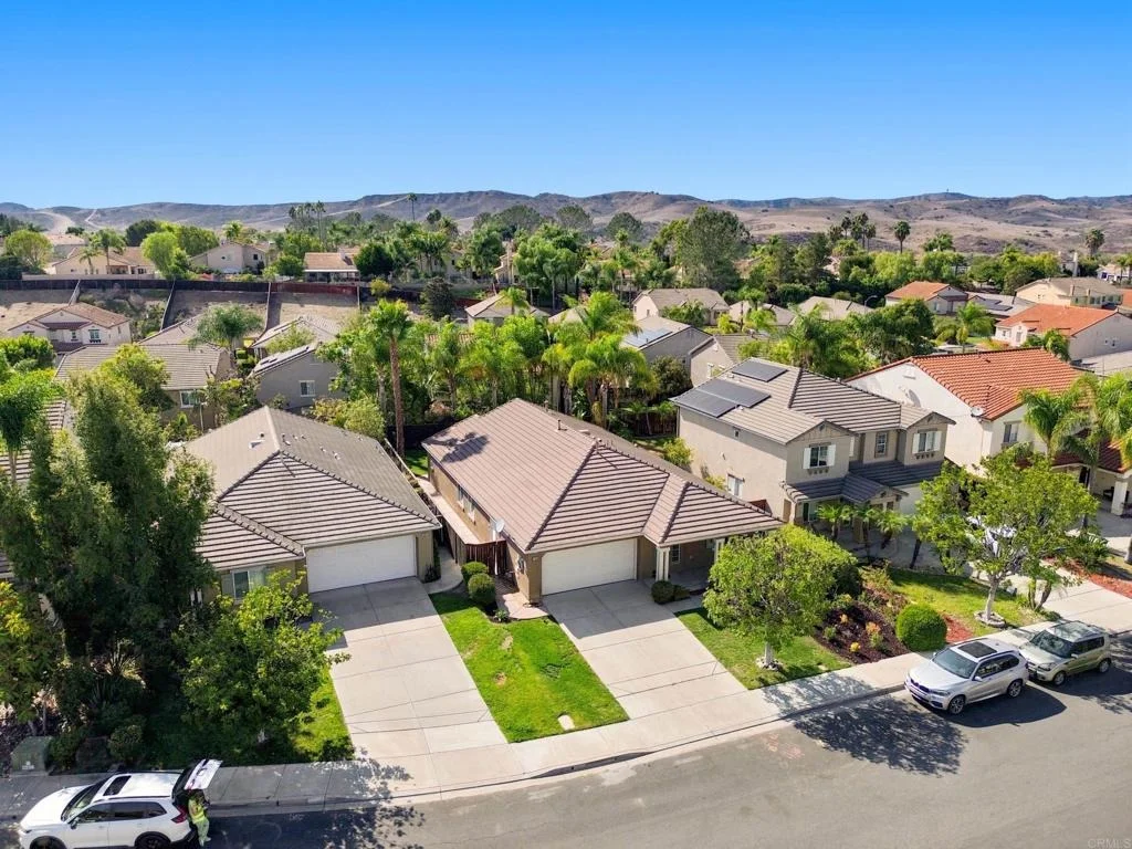 Photo of 1009 Longfellow Court