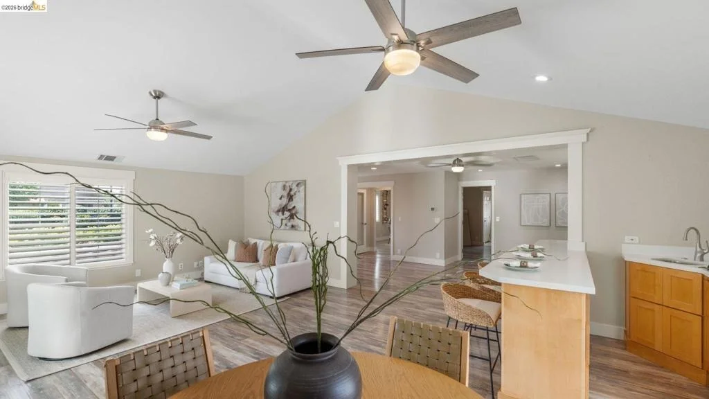 Photo of 700 Brownstone RD
