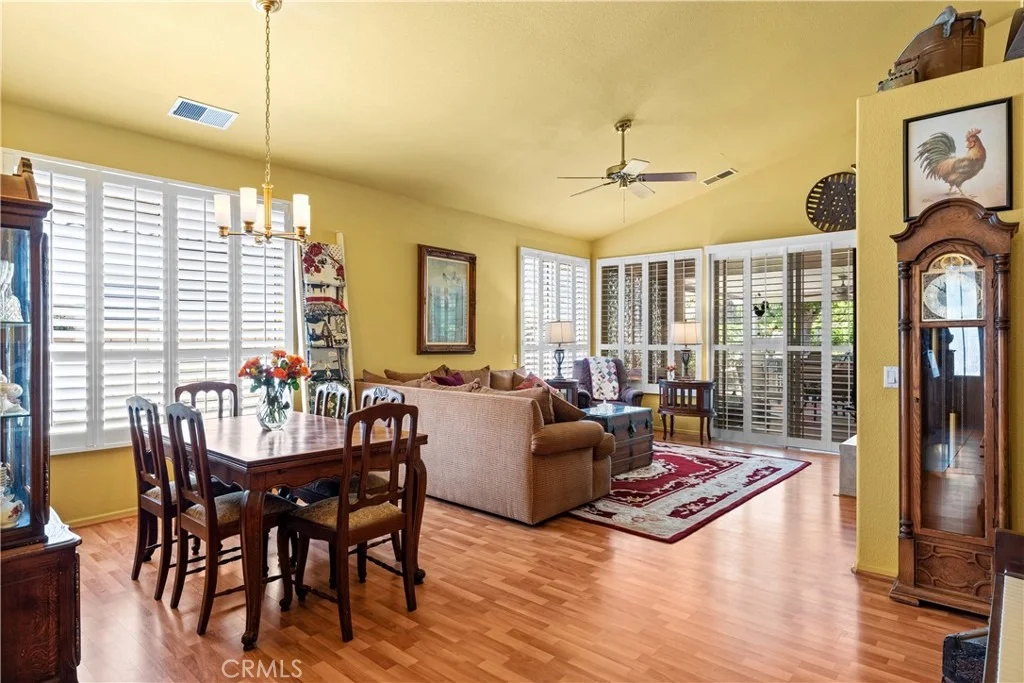 Photo of 40145 Colony