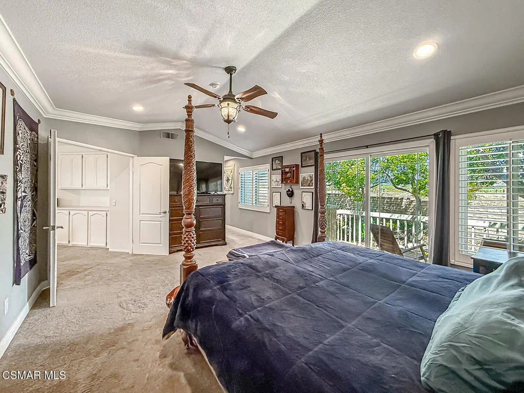 Photo of 7204 University Drive