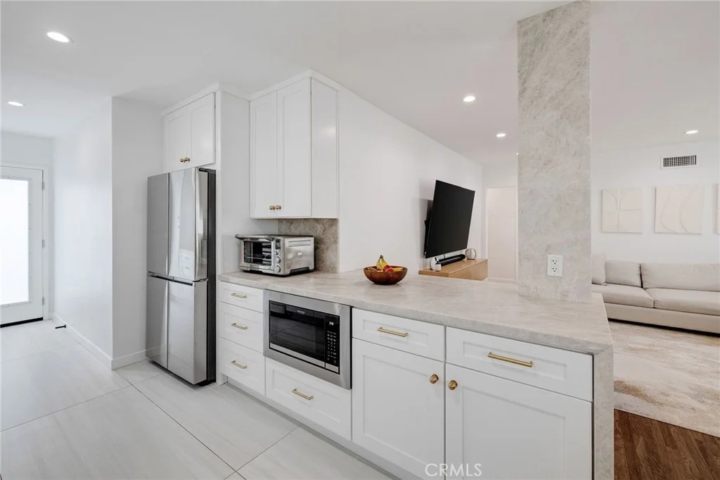 Photo of 2202 W 170th Street