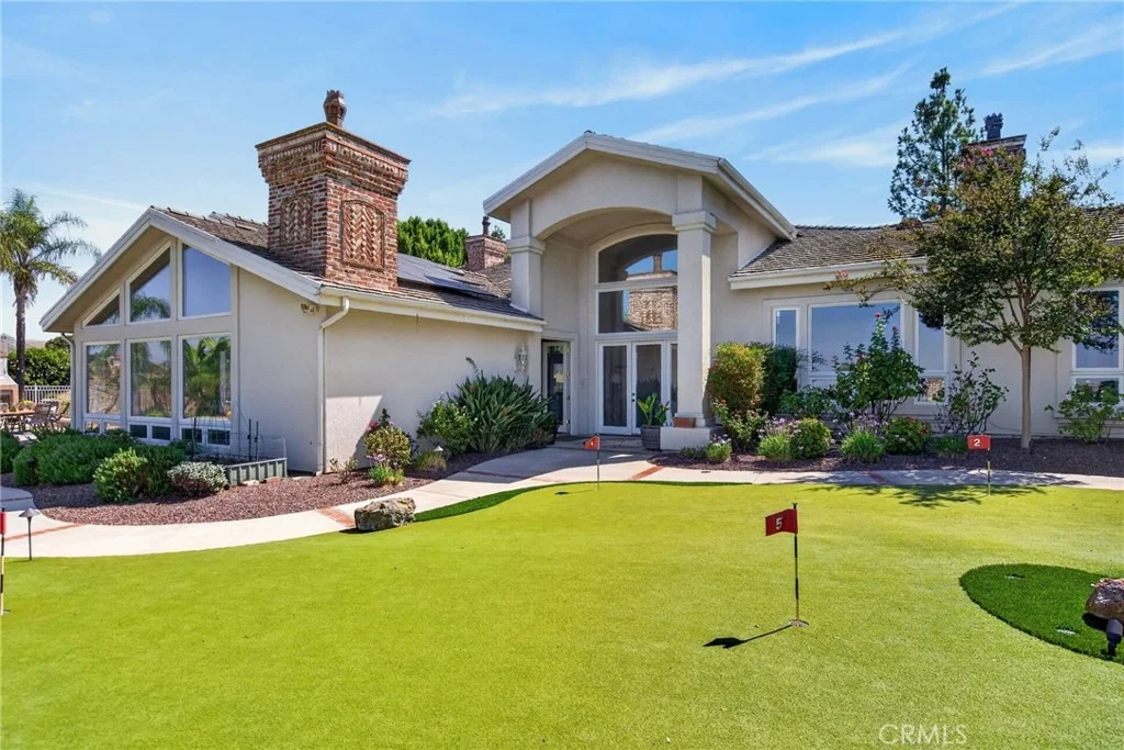 Photo of 6872 Chartwell