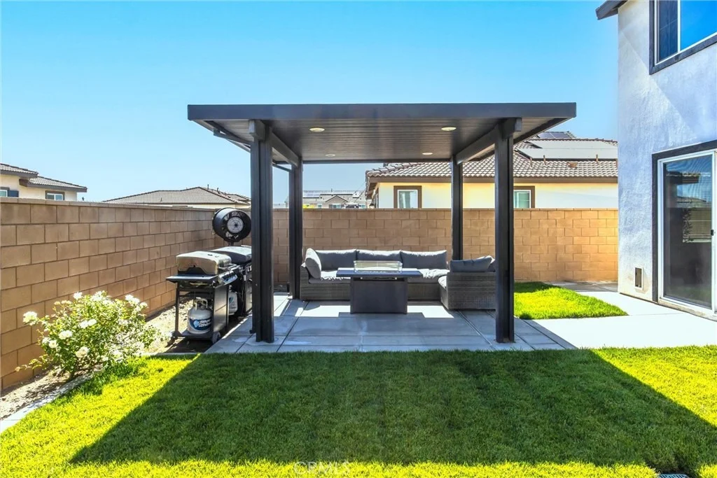 Photo of 16723 Yarrow Lane
