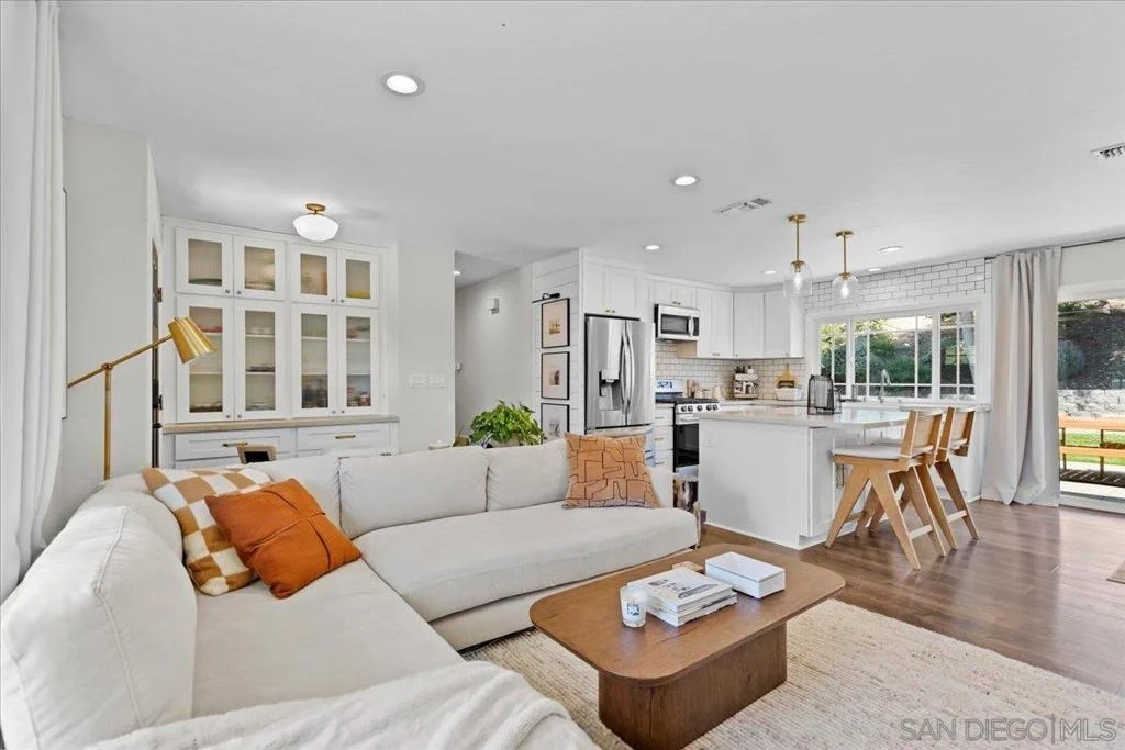 Photo of 12243 Buckskin
