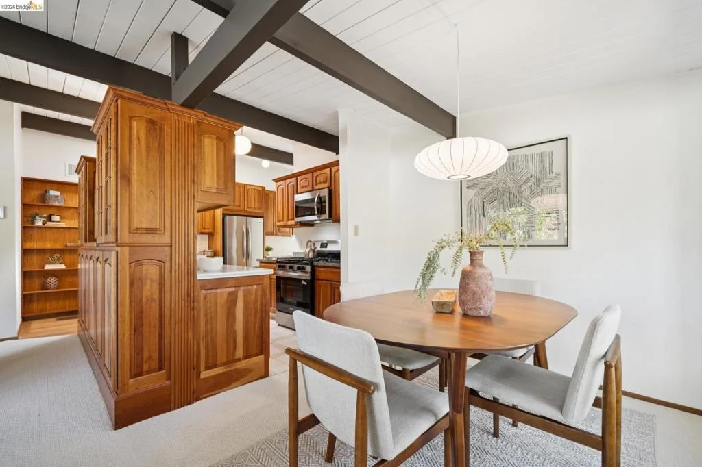 Photo of 7811 Potrero Ave
