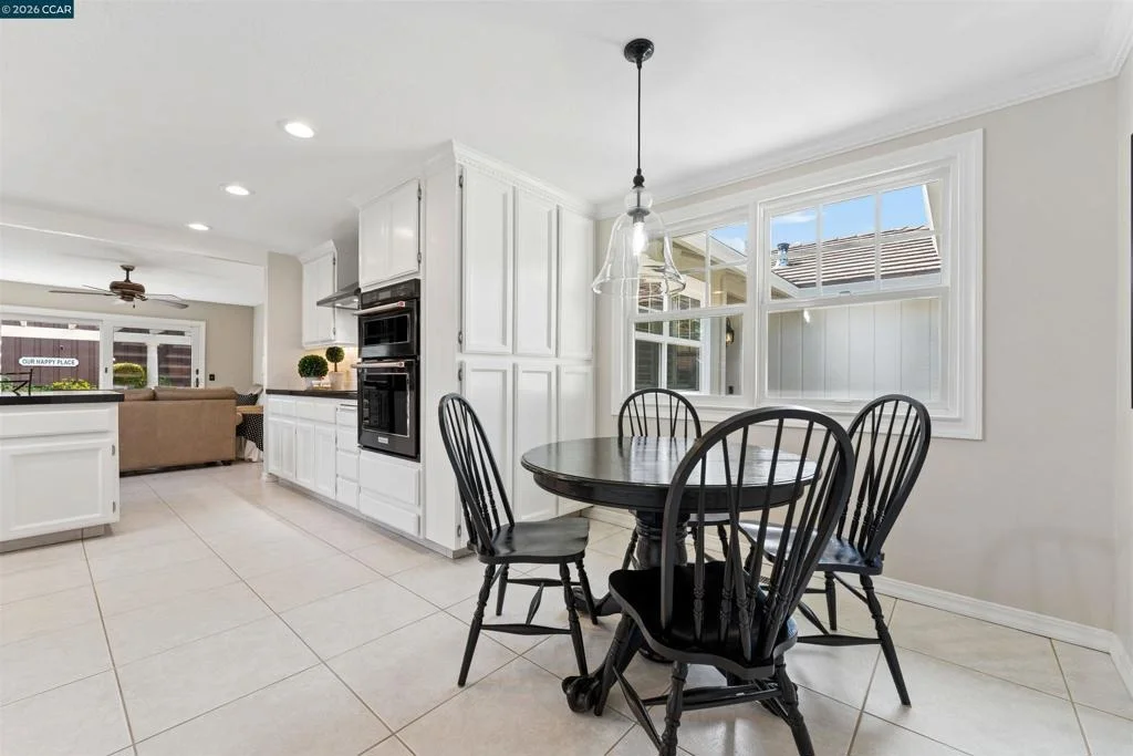 Photo of 1091 Harvest Cir
