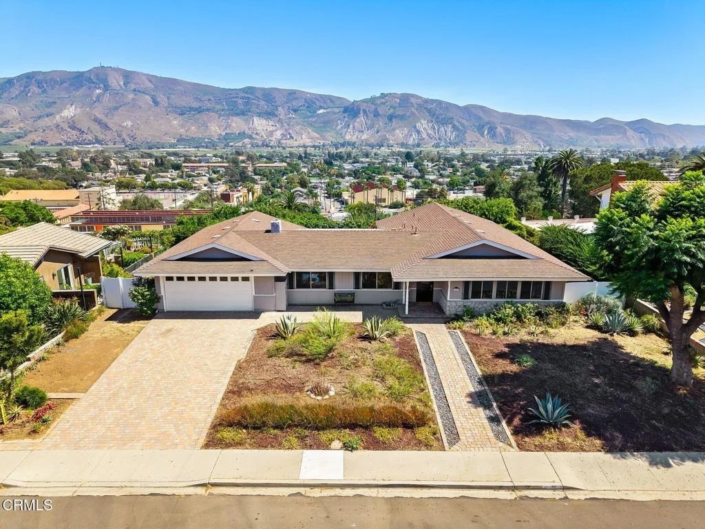 Photo of 438 E View Drive