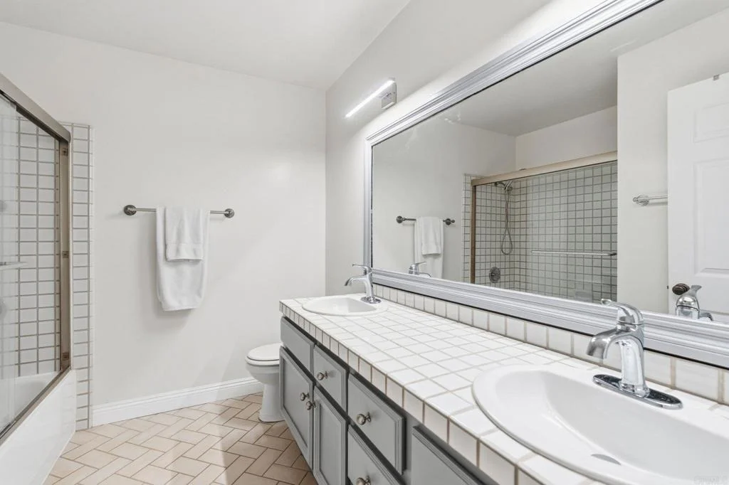 Photo of 1638 Landquist Drive