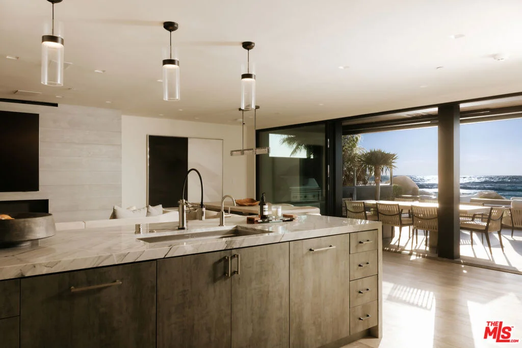 Photo of 3000 Sandy Lane