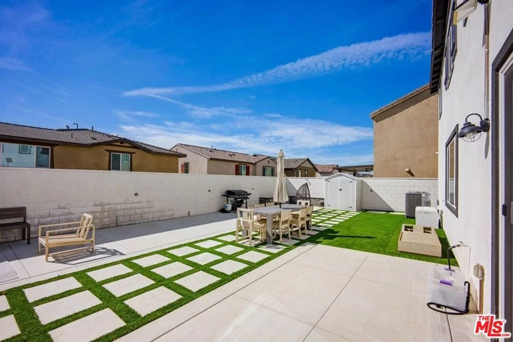 Photo of 16763 Mistletoe Lane