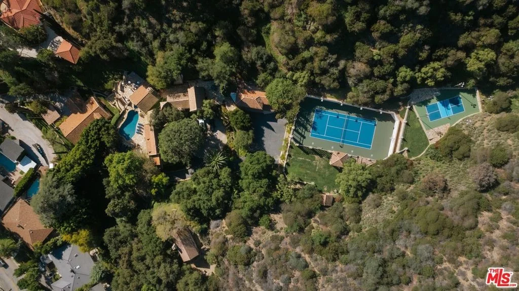 Photo of 9631 Cedarbrook Drive