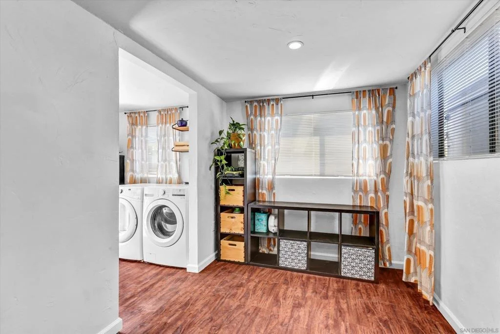 Photo of 2731 Bancroft