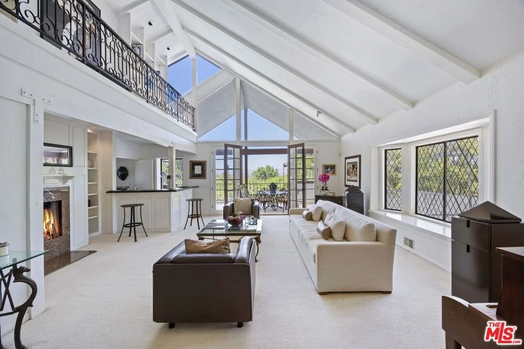 Photo of 19540 Wells Drive
