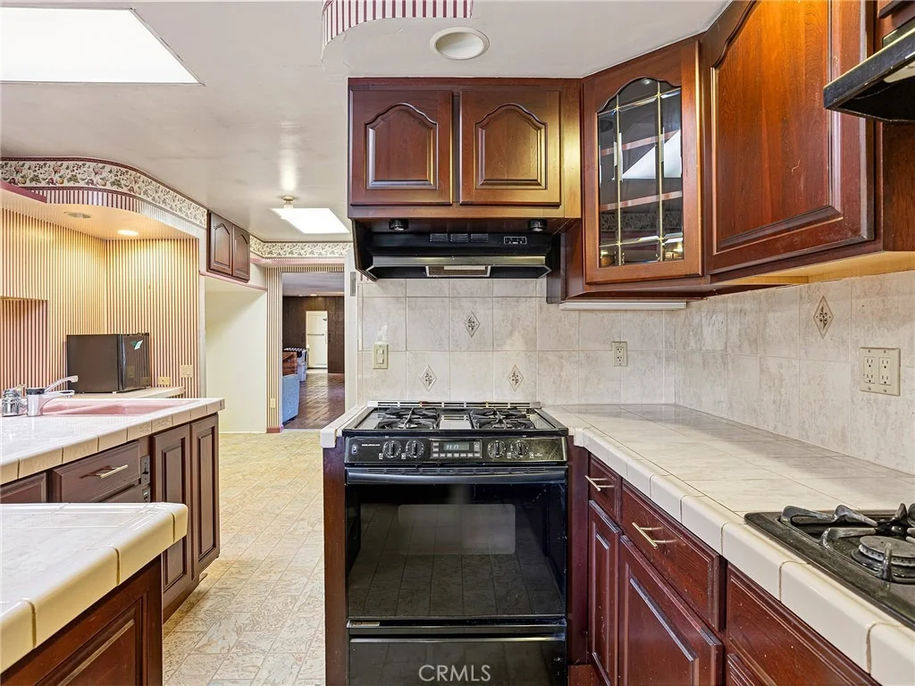 Photo of 836 N Parish Place