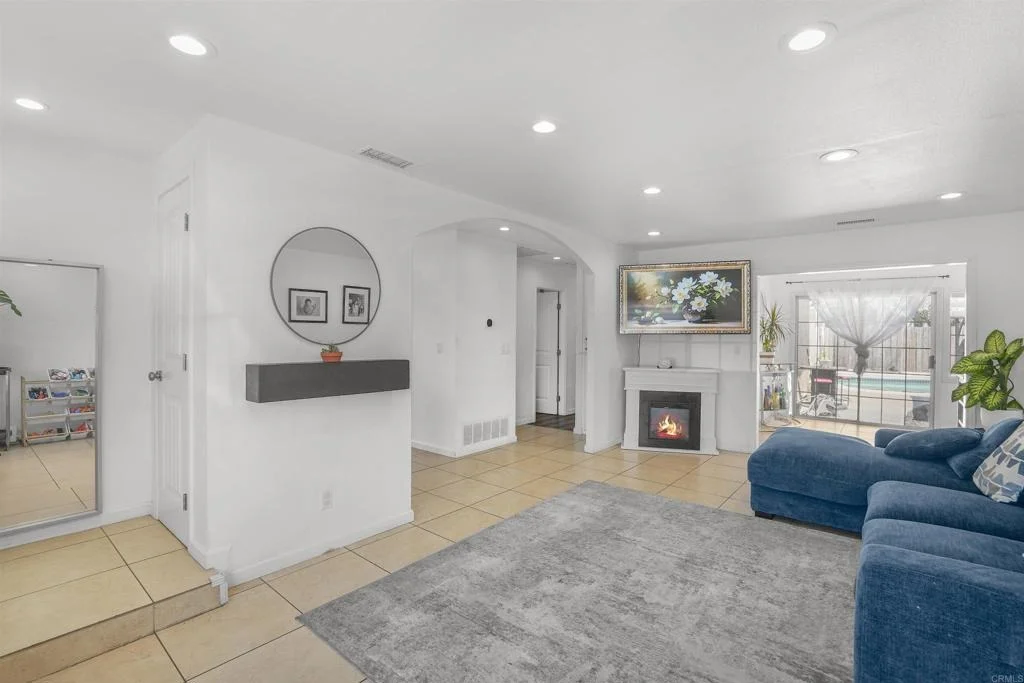 Photo of 3974 Daves Way