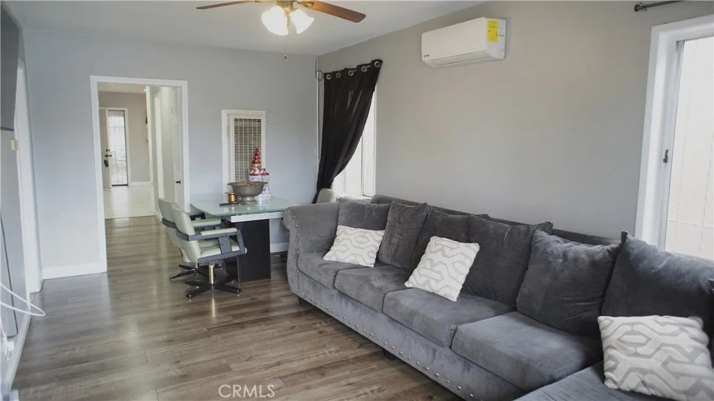 Photo of 2202 E Stockwell