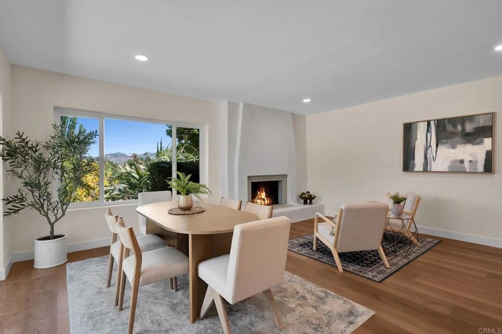 Photo of 3131 Summit Drive