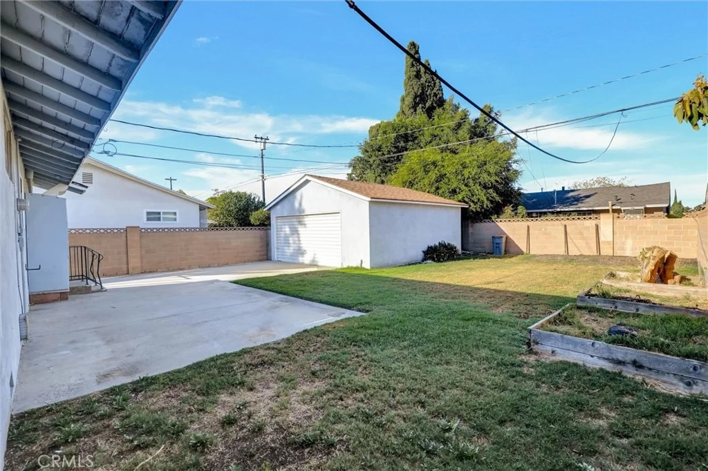 Photo of 20915 Ely
