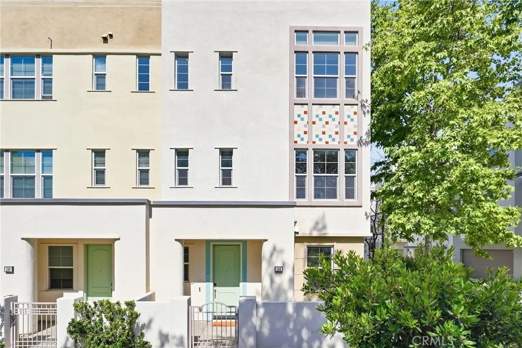 Photo of 136 Acamar