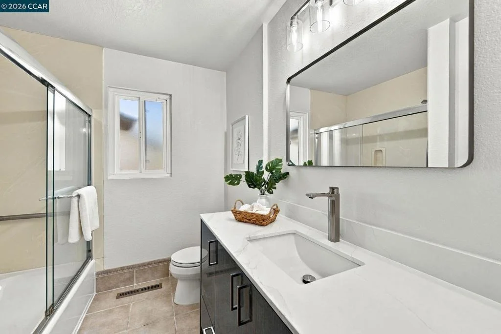 Photo of 2520 Benedict Dr