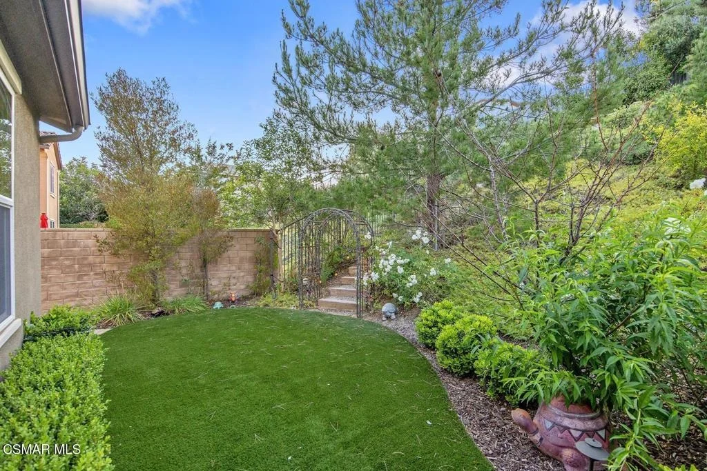 Photo of 6845 Shadow Wood Drive