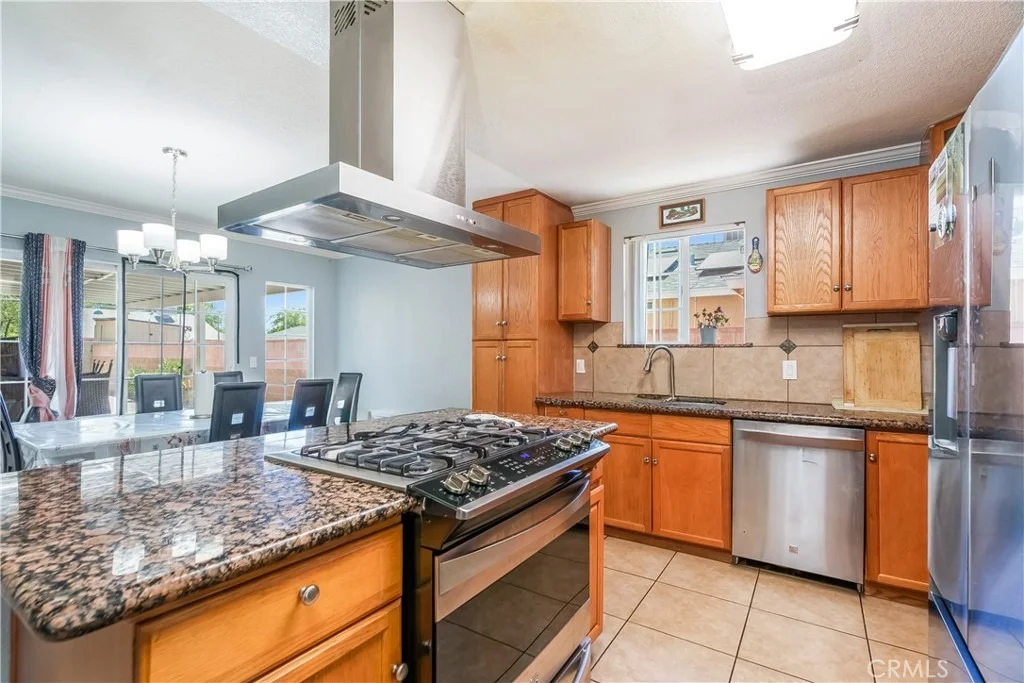 Photo of 38632 Lemsford Avenue