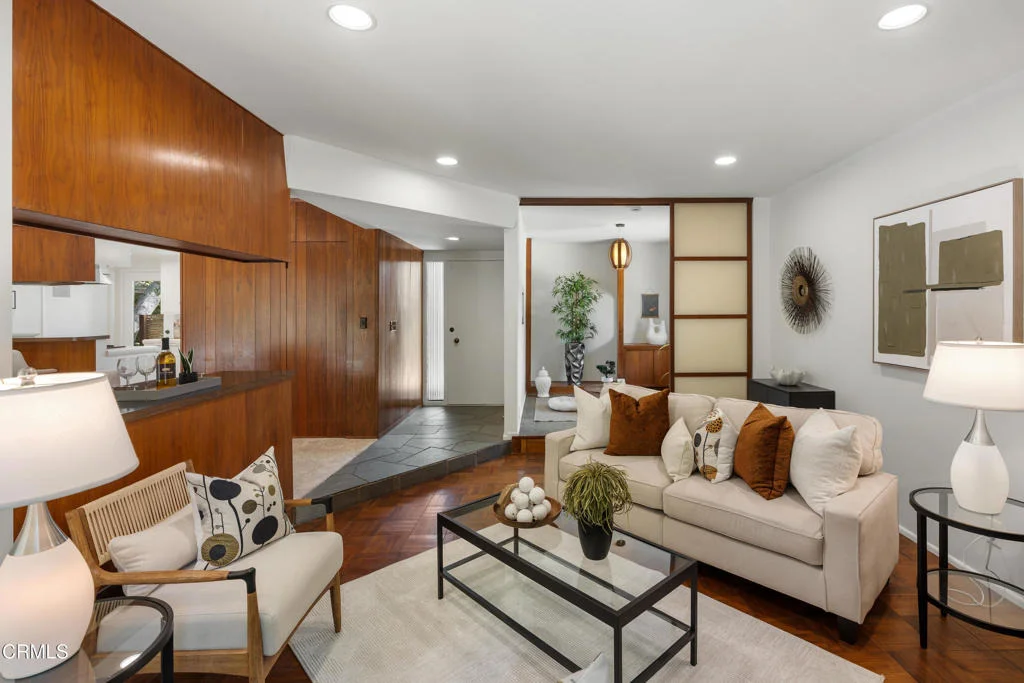 Photo of 3271 New York Drive