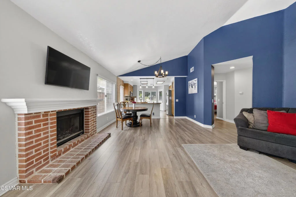 Photo of 3072 Lamplighter Street