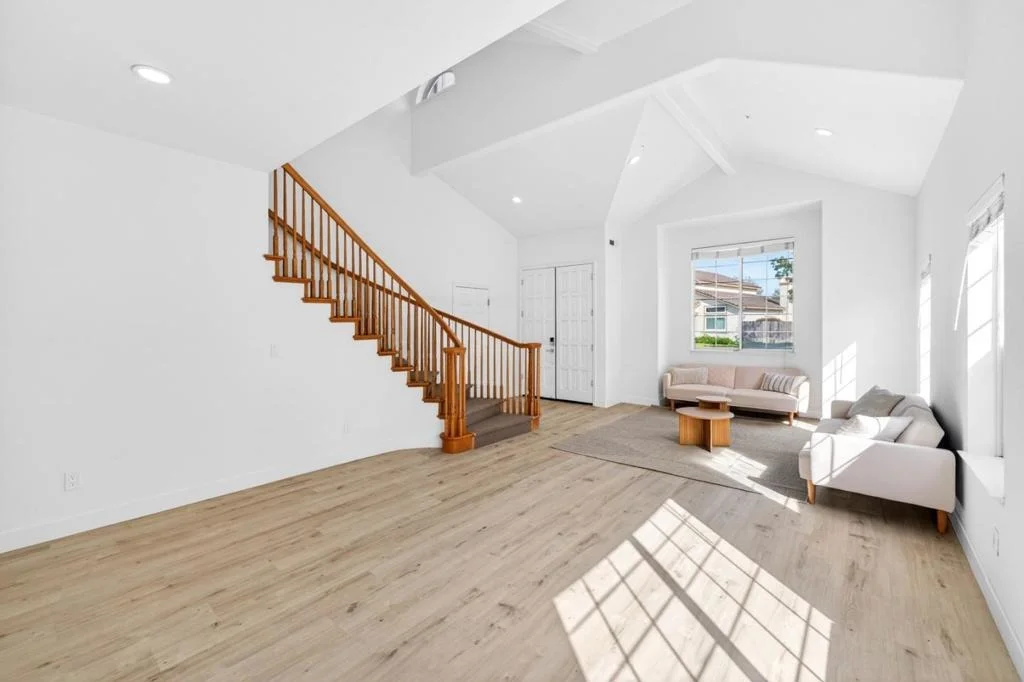 Photo of 15 Cheswick Circle