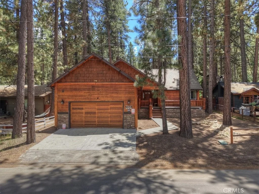 Photo of 41971 Tamarack