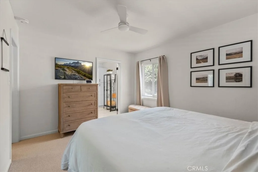 Photo of 11016 Lindesmith
